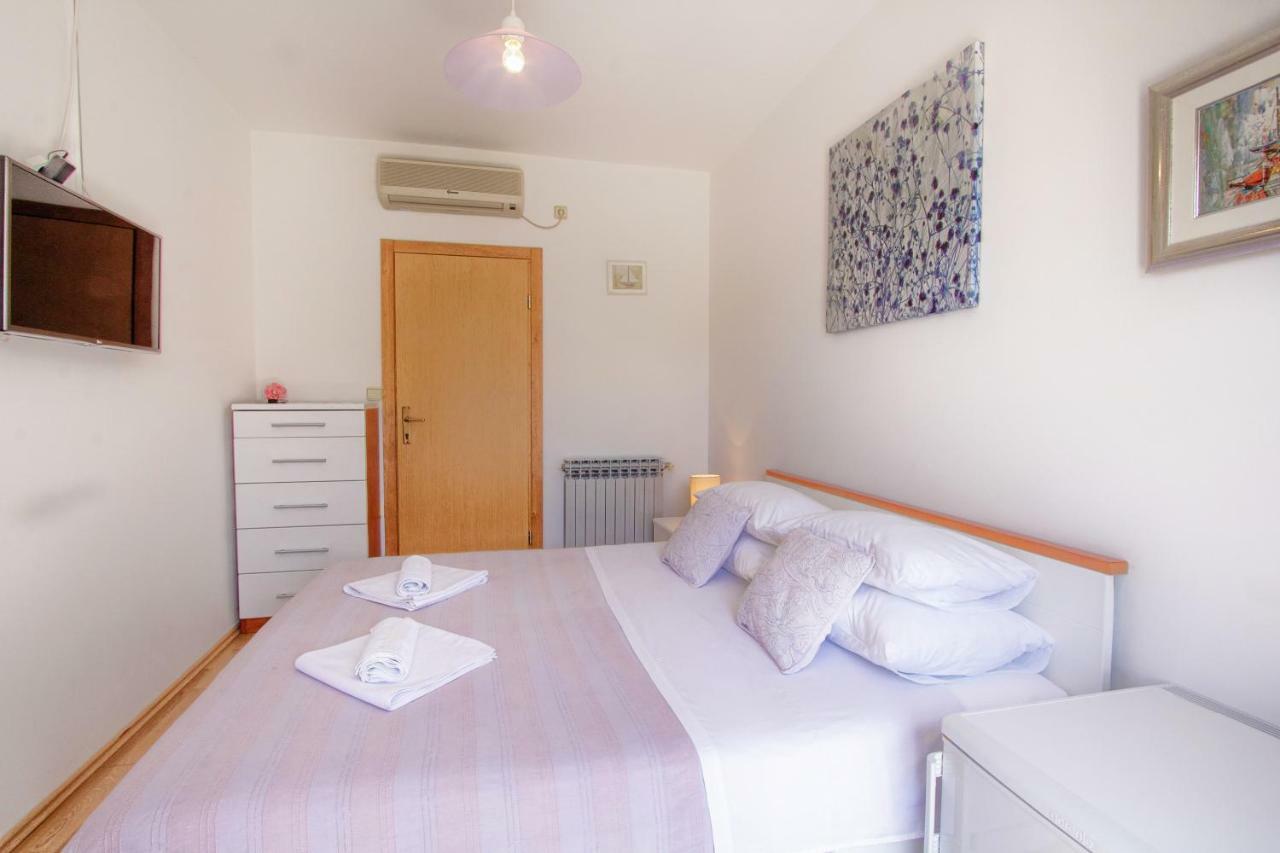 Apartments Nine สลาโน ภายนอก รูปภาพ