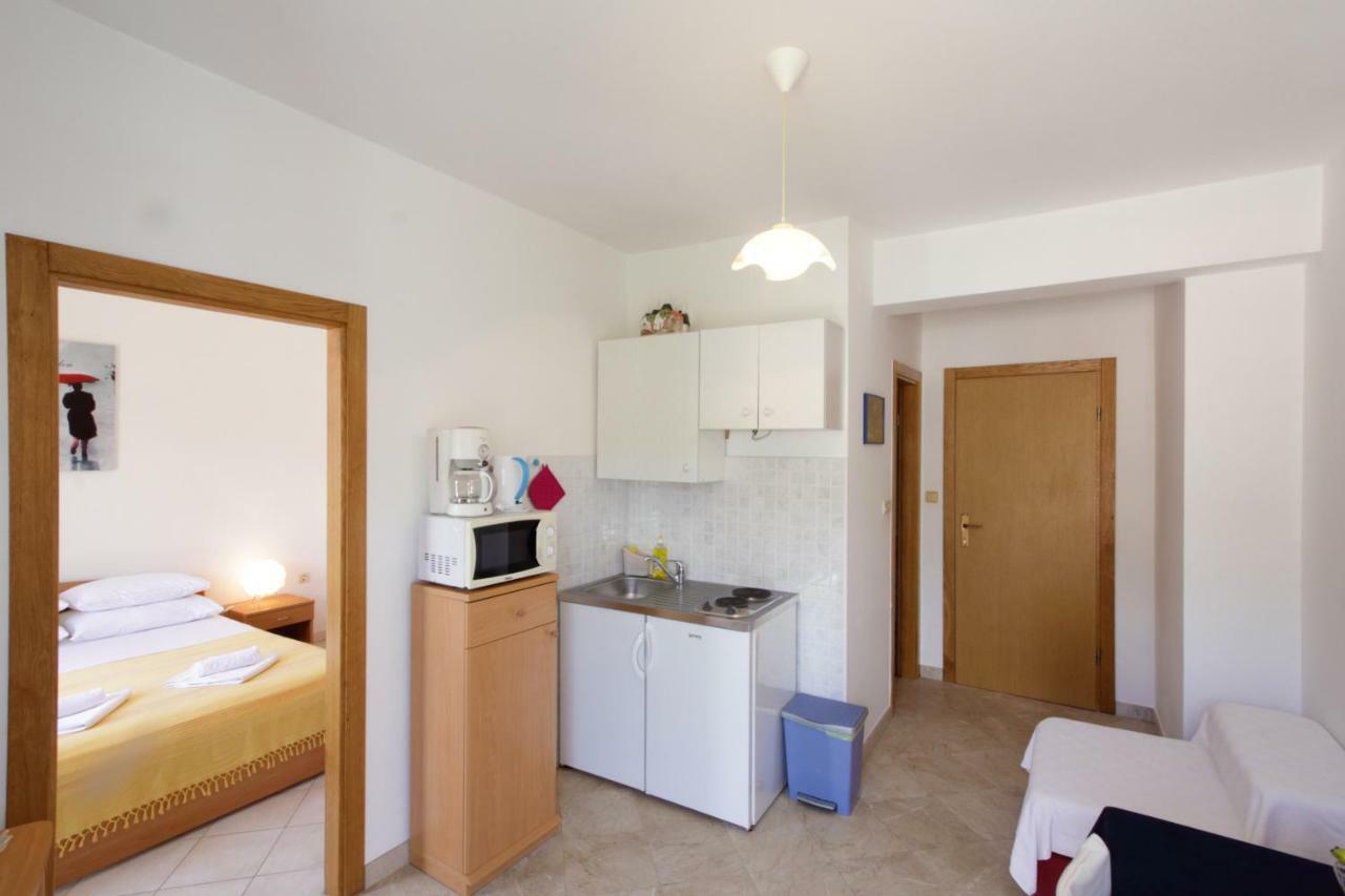 Apartments Nine สลาโน ภายนอก รูปภาพ